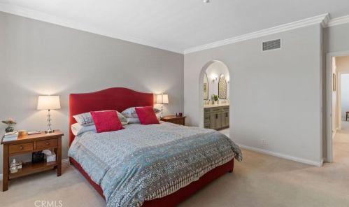 15 San Pietro, Newport Beach CA  92657-1310 exterior