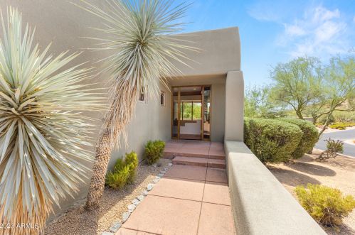10044 Graythorn Dr, Scottsdale AZ  85262-5134 exterior