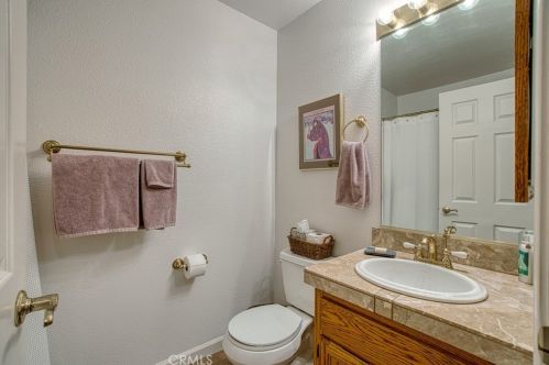 1055 Page Dr, Lakeport CA  95453-3421 exterior