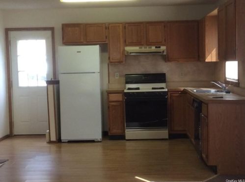 19 Phillips St, Middletown NY  10940-3303 exterior