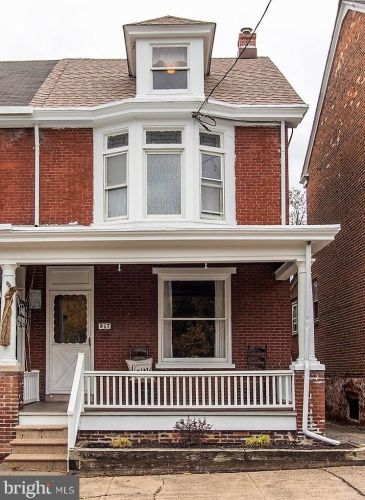 917 Queen St, Pottstown PA  19464-6017 exterior