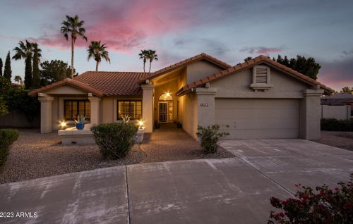 19033 73rd Dr, Glendale AZ  85308-5868 exterior