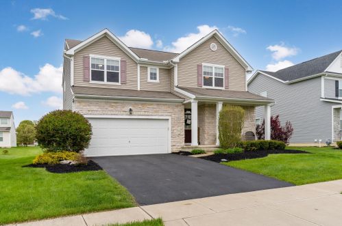 222 Triple Crown Way, Marysville, OH 43040-7018