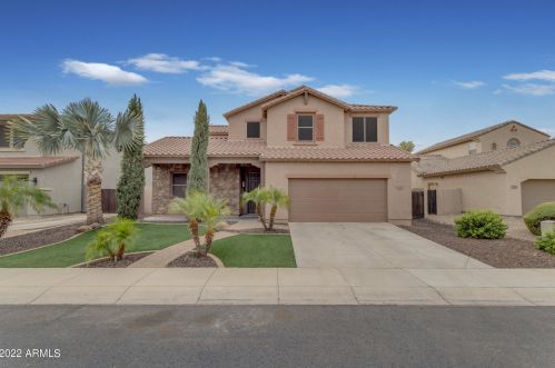 1739 Indigo St, Gilbert, AZ 85298-3220