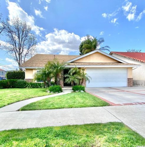8201 Mary Ellen Ave, North Hollywood, CA 91605-1054
