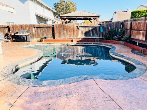 8678 Cameo Way, Hilmar CA  95324-9016 exterior