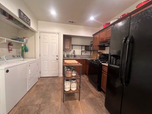 4268 3rd Ave, San Bernardino CA  92407-3002 exterior