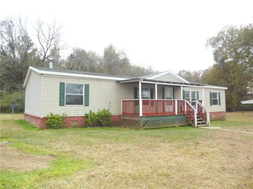 264 Highway 1192, Moncla, LA 71351-3852