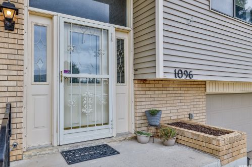 1096 Cambridge Rd, West Kaysville UT  84037-1305 exterior