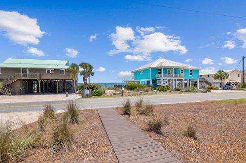 765 Gorrie Dr, Saint George Island FL  32328-2912 exterior