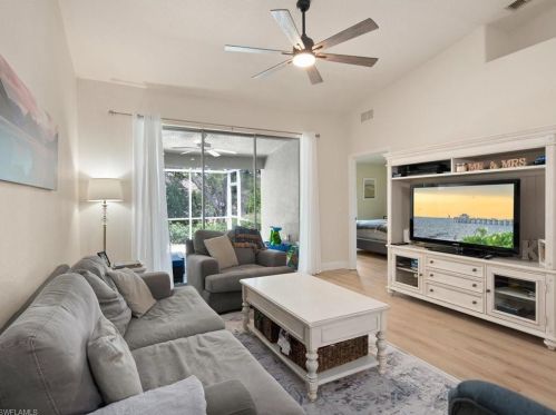 6196 Mandalay Cir, Naples FL  34112-1908 exterior