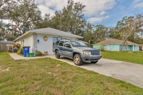 2810 Needle Palm Dr, Edgewater FL  32141-5723 exterior