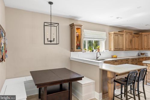 500 Court St, Gardenville PA  18901-4422 exterior