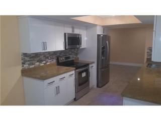 80 162nd St, Miami FL  33162-4225 exterior