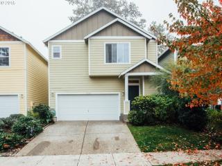 6366 Kensington St, Beaverton, OR 97123-8447