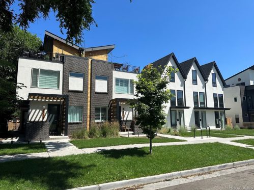 1379 Stuart St, Denver CO 80204-1244 exterior