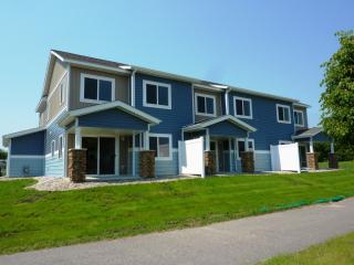 200 Mound Ave, Mankato MN  56001-2023 exterior