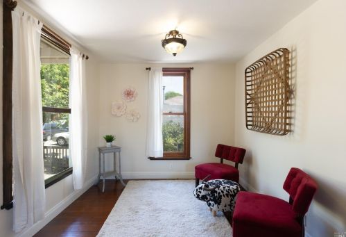 7331 Bodega Ave, Sebastopol CA  95472-3654 exterior