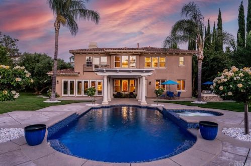 5937 Normandy Dr, Calabasas, CA 91302-3819