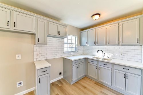 308 Kansas St, Morgans Point TX 77571-5432 exterior