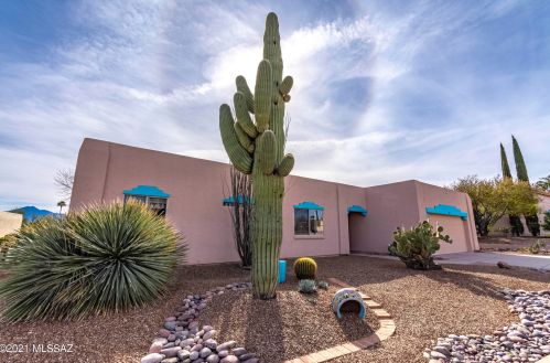 1011 Calle Excelso, Green Valley, AZ 85614-2861