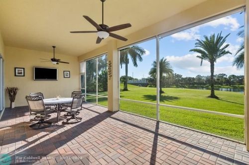 10491 Waterway Ln, Fort Pierce FL  34987-2521 exterior