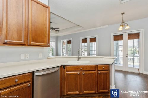 420 Islebay Dr, Ruskin FL  33572-3331 exterior