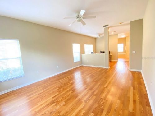 294 Rock Spg Dr, Kissimmee FL 34759-3758 exterior