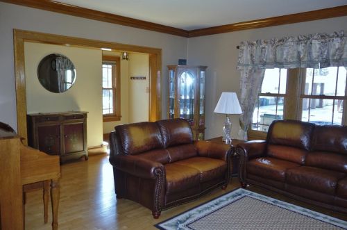 173 9th St, Fond Du Lac, WI 54935-4945