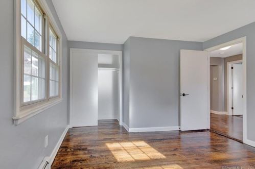 1300 Spindle Hill Rd, Waterbury CT  06716-1223 exterior