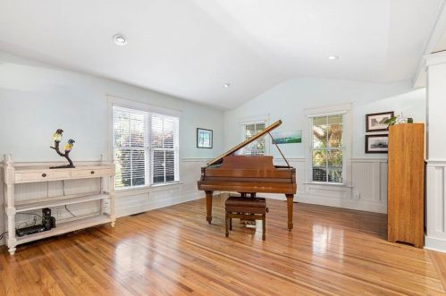 747 Winthrop St, Mount Pleasant SC  exterior