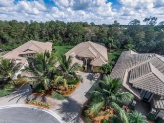 7446 Martinique Ter, Naples, FL 34113-3138