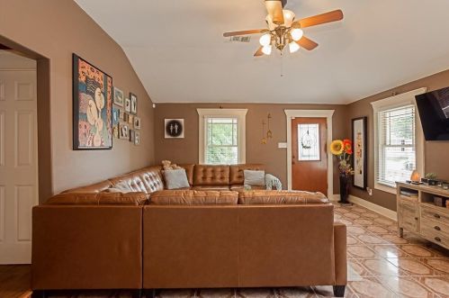 2100 Harrison Ave, Fort Worth TX  76110-1160 exterior