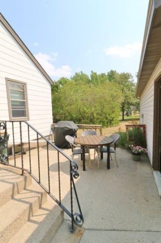 605 Kinkead Dr, Alex MN  56308-4932 exterior