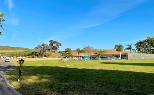 3340 Don Tomaso Dr, Carlsbad CA  92010-3951 exterior