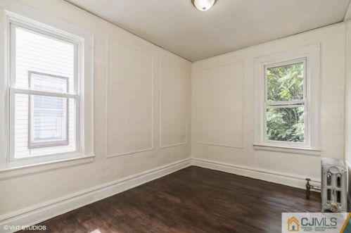 62 Prospect Ave, Irvington, NJ 07111-1813