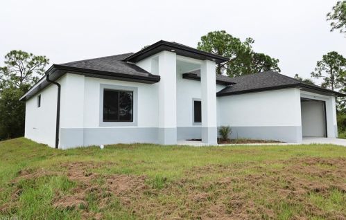 344 Lamella Ave, Lehigh Acres, FL 33974-9626