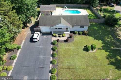 2035 Dahl Ter, Newfield, NJ 08344-9202