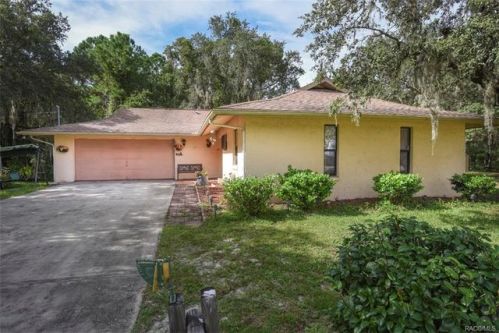 9652 Peachtree Ln, Inverness, FL 34450-2810