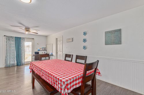 5222 41st Dr, Phoenix AZ  85019-2411 exterior