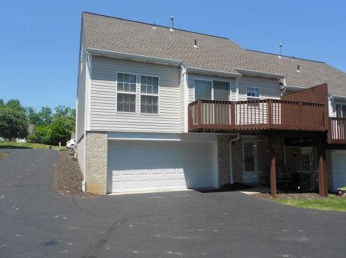 123 Sedeca Dr, Canonsburg, PA 15317-6106