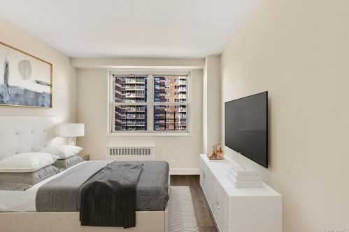 820 Boynton Ave, Bronx, NY 10473-4602