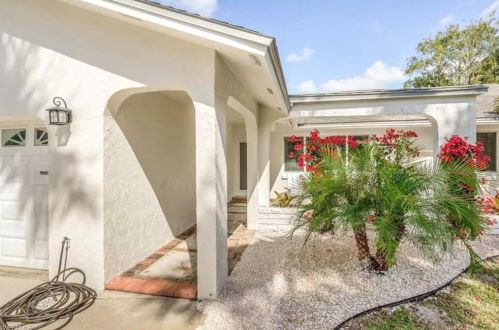 1271 Alhambra Cir, Naples FL 34103-3290 exterior