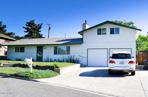 1111 29th Ave, Yakima, WA 98902-4901