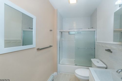 535 Clinton St, East Orange NJ  07018-1031 exterior