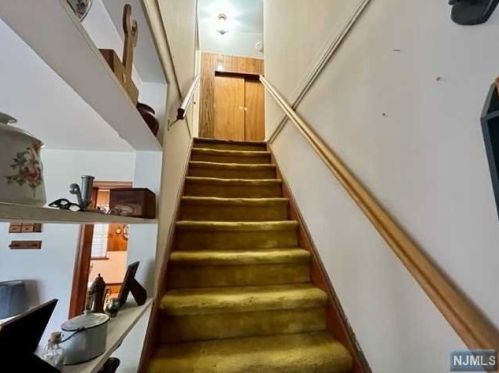 43 Chestnut St, Ridgefield Park NJ  07660-2245 exterior