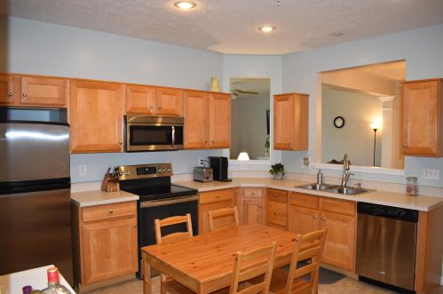 926 Waterpointe Ln, Covington KY  41018-3873 exterior