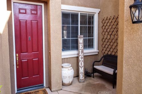 30416 Mallorca Pl, Santa Clarita CA  91384-4787 exterior