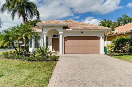 603 104th Ave, Naples FL  34108-3228 exterior