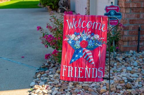 1607 Stonecrest Trl, St Paul TX 75098-7756 exterior